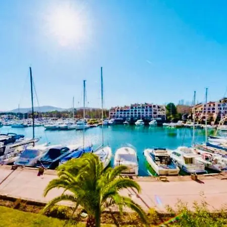 Botel Logement Atypique Golfe De Saint Tropez *